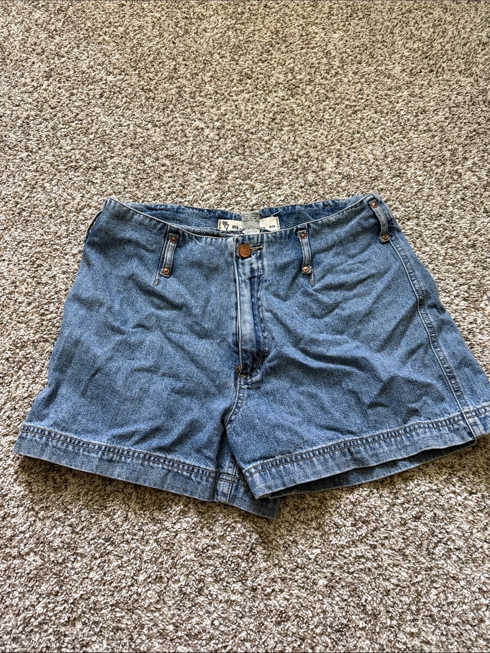 Classic High-Waist Denim Shorts - Blue